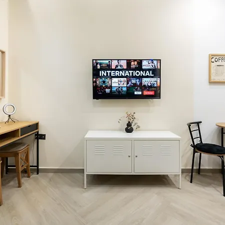 Comfortable Near Panathenaic Stadium *